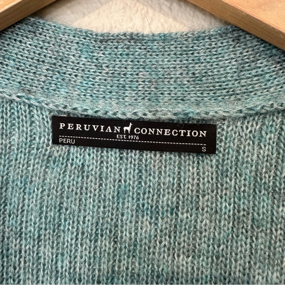Peruvian Connection Ribbed Boyfriend Cardian in Teal - Picture 5 of 9